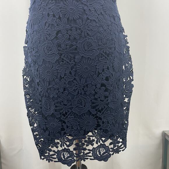 Lulu's Size Medium Love Poem Cocktail Dress Crochet‎ Lace Navy Blue Sleeveless - Picture 6 of 13